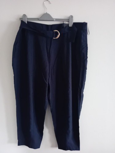 Bnwt lightweight navy - bnwt,