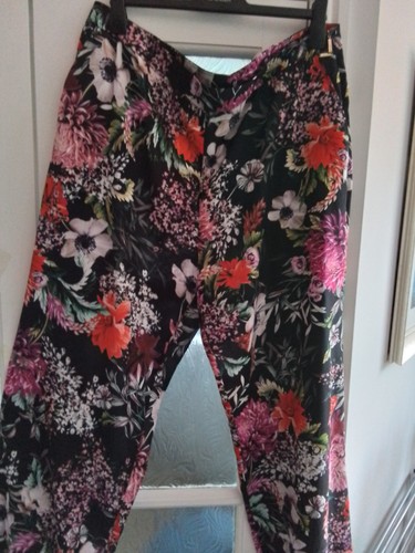Stunning black trousers - stunning,